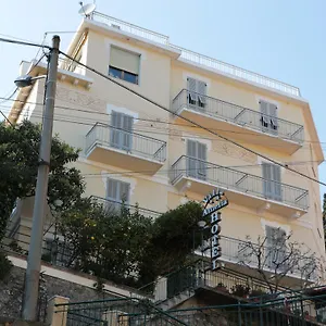 Hotel Amelia **
